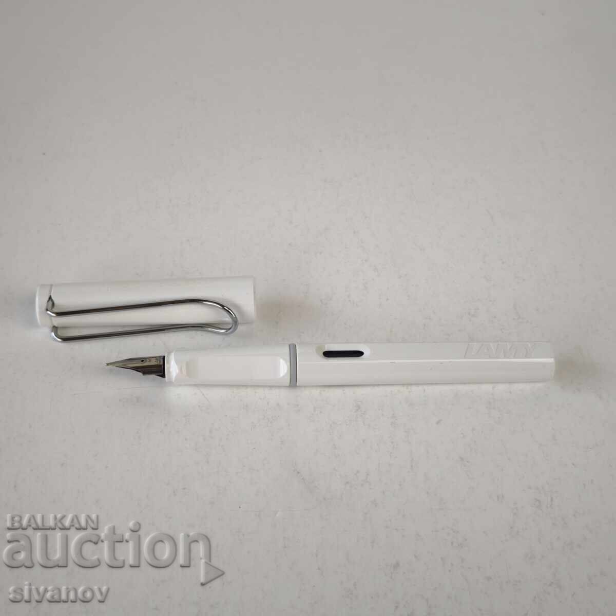 Stilou interesant Lamy Germany alb #6250 cu preț € 14.99 | 29.32 BGN