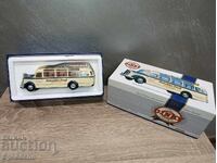 Autobuz englezesc Matchbox Mercedes