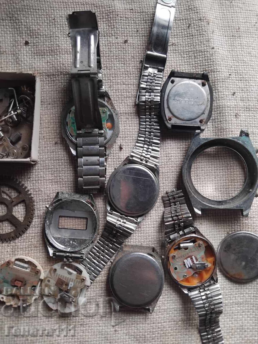 Лот часовници за части - 6 Лот часовници за части - 6