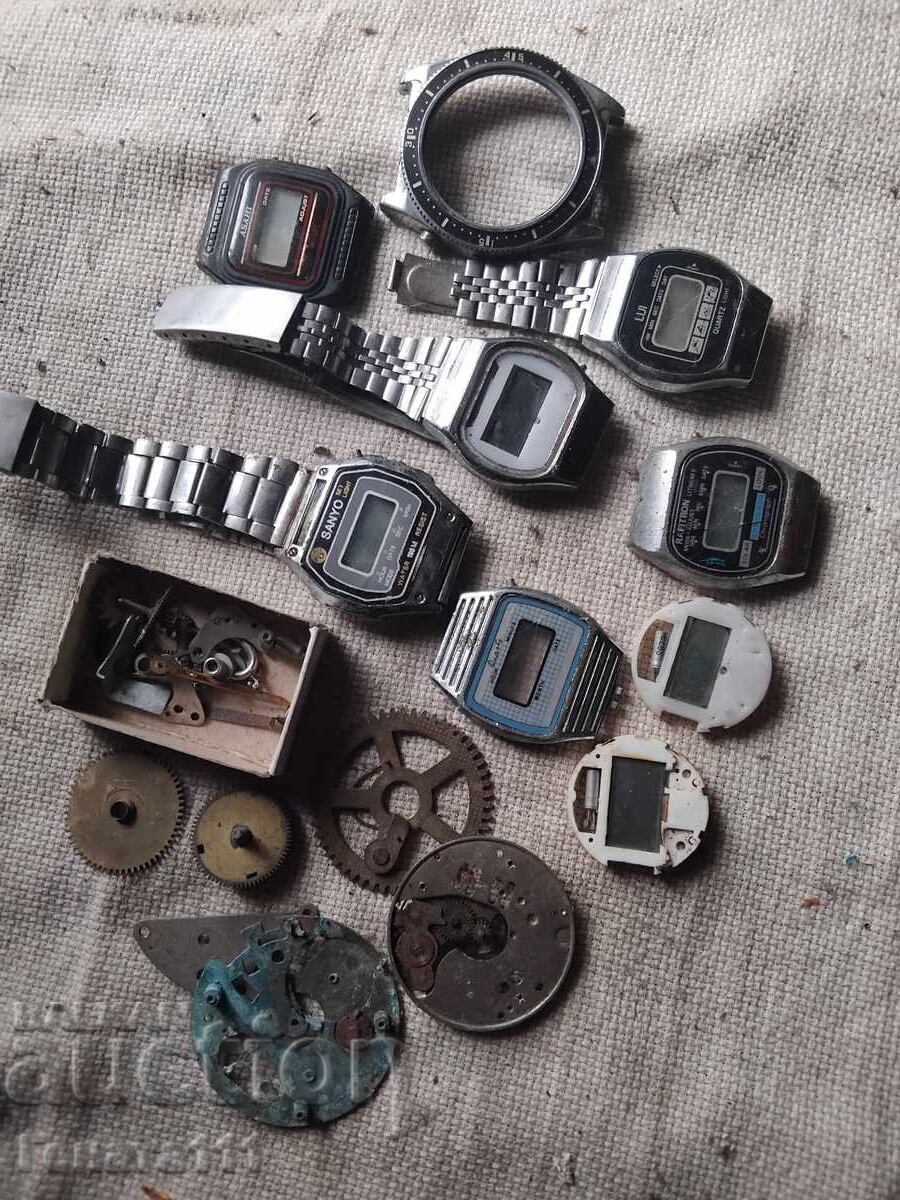 Лот часовници за части Лот часовници за части