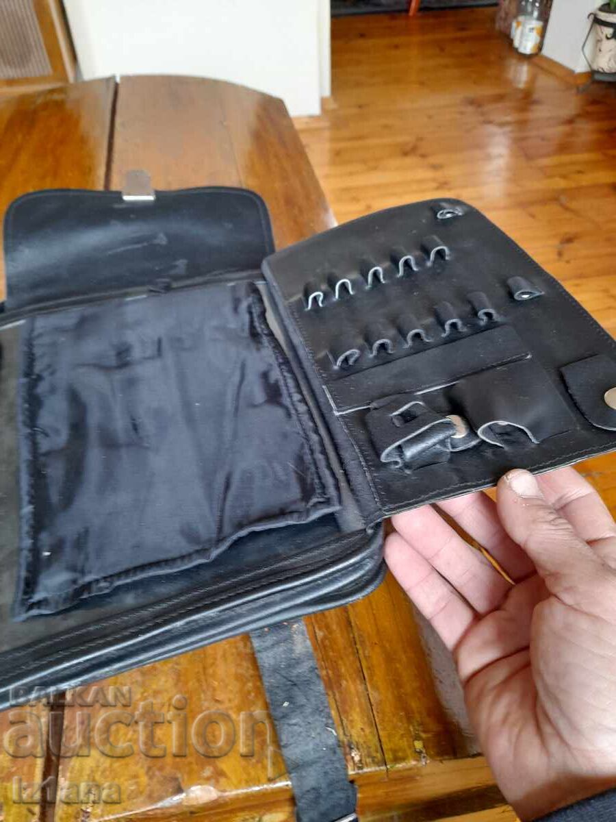 Geanta bătrânului comandant, a ofițerului - 6