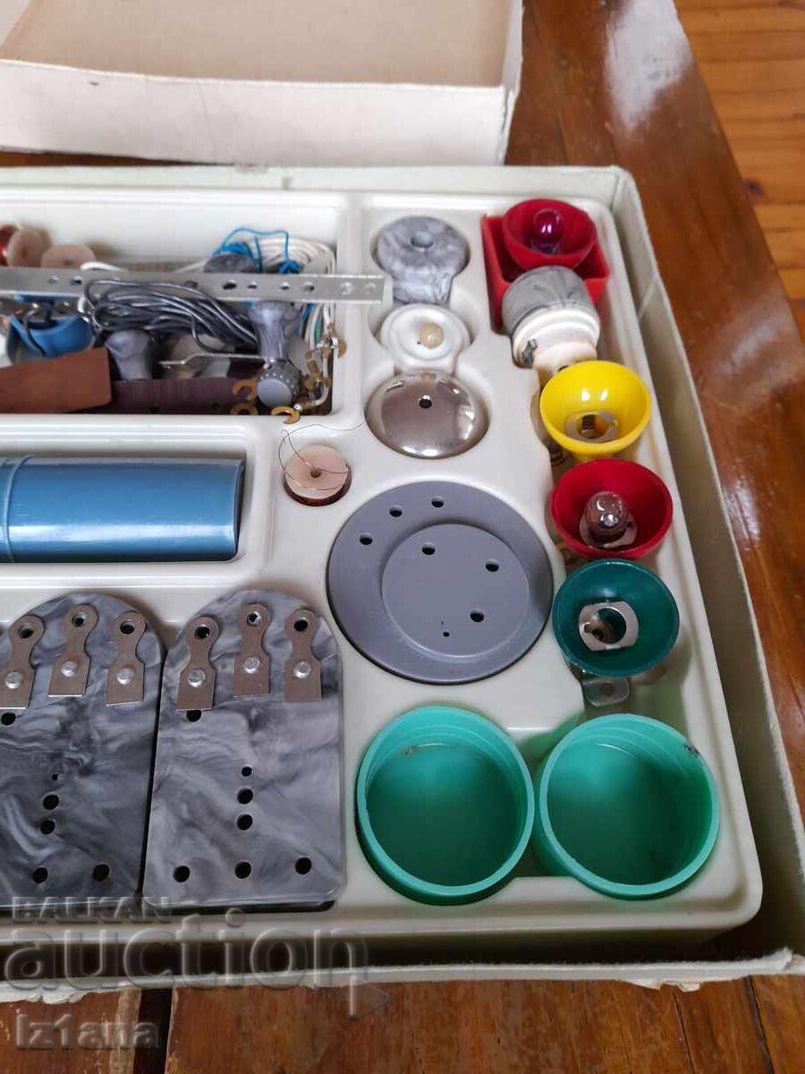 Стар електро конструктор - 5 Стар електро конструктор - 5