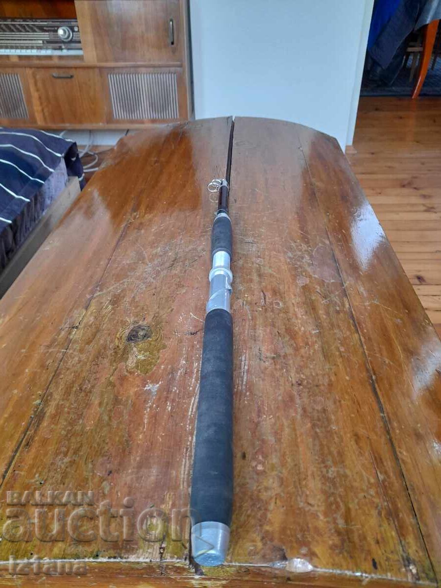 Lansetă veche, telescop Sona cu preț € 47.00 | 91.92 BGN