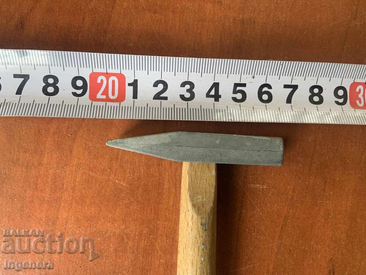 CIOCAN CIOCĂNEL DE GEAMGIU NOU - 50 GRAME cu preț € 5.00 | 9.78 BGN CIOCAN CIOCĂNEL DE GEAMGIU NOU - 50 GRAME cu preț € 5.00 | 9.78 BGN