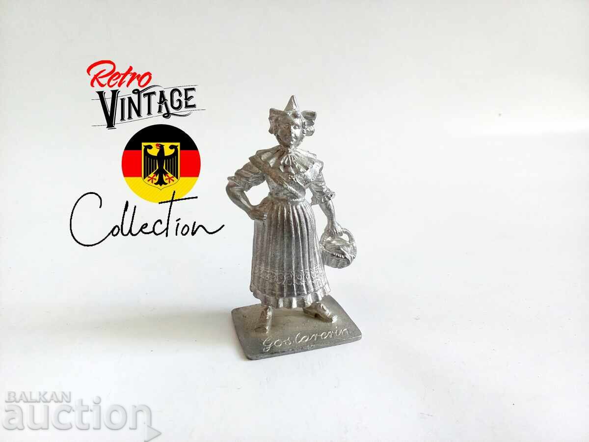 Figurină miniaturală, fabricată în Dresda în noiembrie 1998