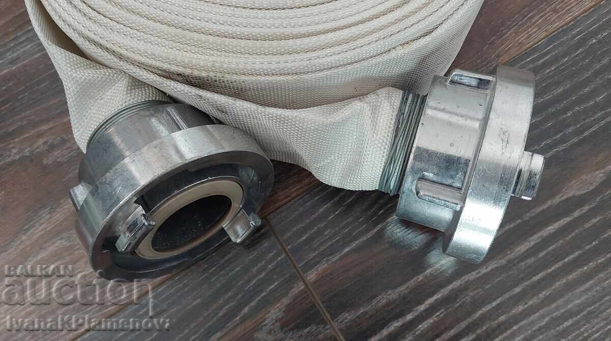 Licitație Furtun de incendiu cu racorduri nou 20 metri Licitație Furtun de incendiu cu racorduri nou 20 metri