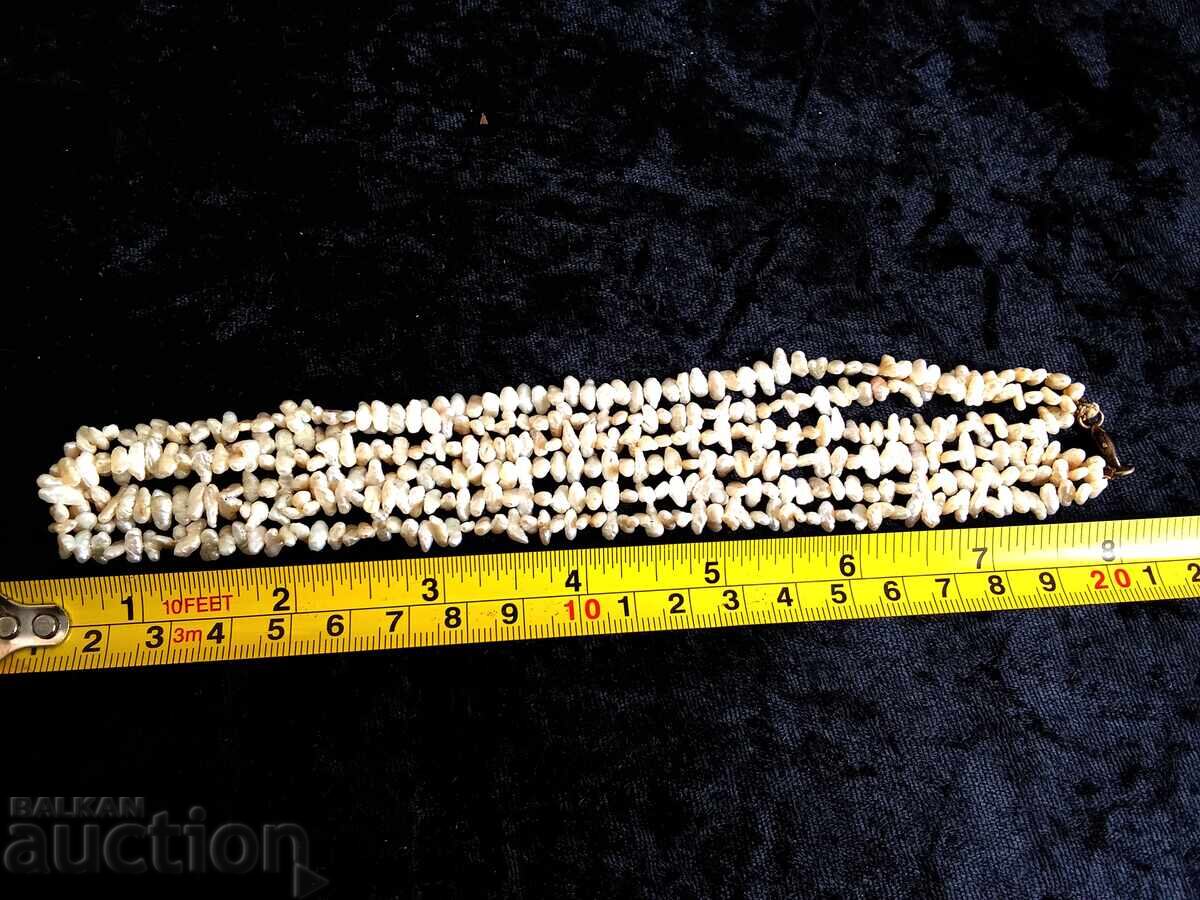 Δημοπρασία Κολιέ από γλυκούς ρυζοειδείς μαργαριτάρια