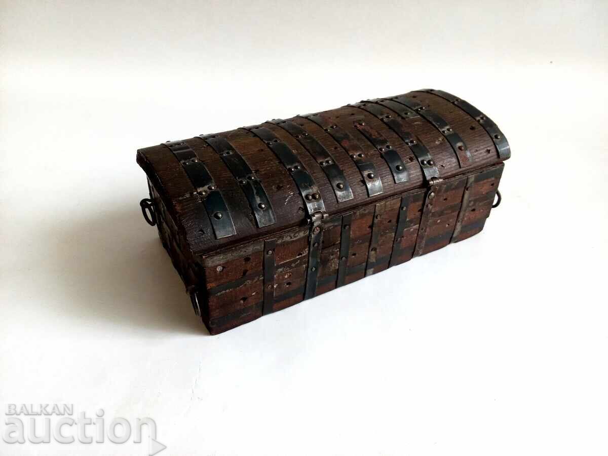 Античен мини сандък Burgo 1929 - реплика на сандъка на Ел Си - 6