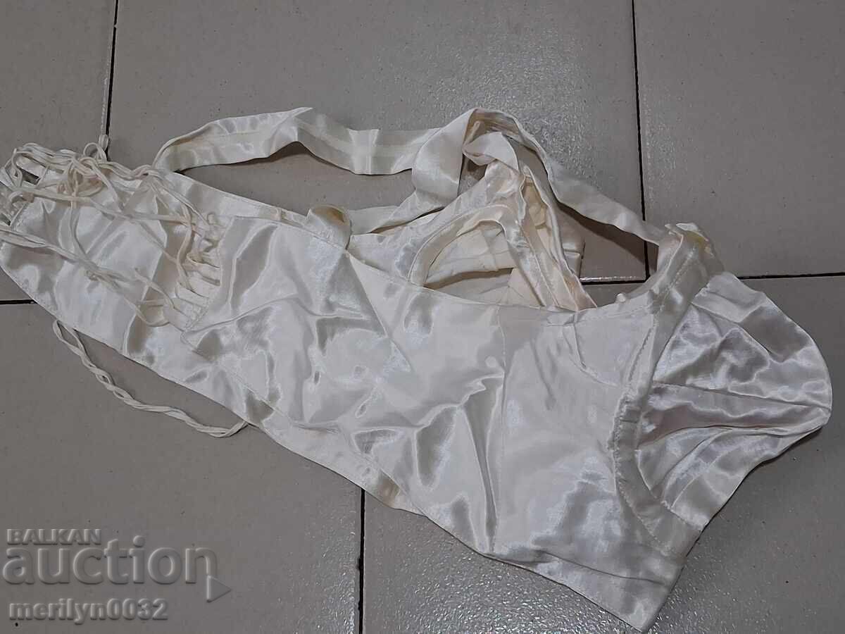 Livrarea Sutien de lux pentru damă, vechi, Regatul Bulgariei