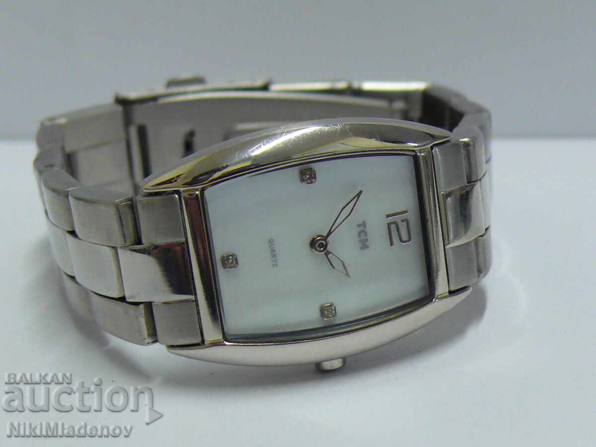 From 1 cent Women's New TCM wristwatch, working - 7