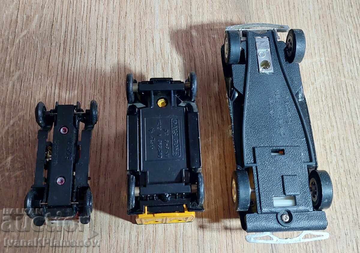 Παράδοση Μεταλλικά αυτοκινητάκια για συλλέκτες, 3 τεμάχια Παράδοση Μεταλλικά αυτοκινητάκια για συλλέκτες, 3 τεμάχια