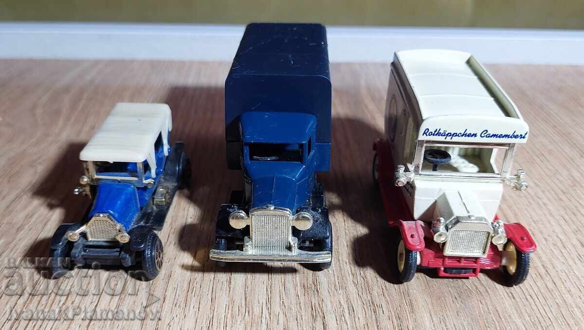 Μεταλλικά αυτοκινητάκια για συλλέκτες, 3 τεμάχια, άριστα με τιμή € 10.00 | 19.56 BGN Μεταλλικά αυτοκινητάκια για συλλέκτες, 3 τεμάχια, άριστα με τιμή € 10.00 | 19.56 BGN