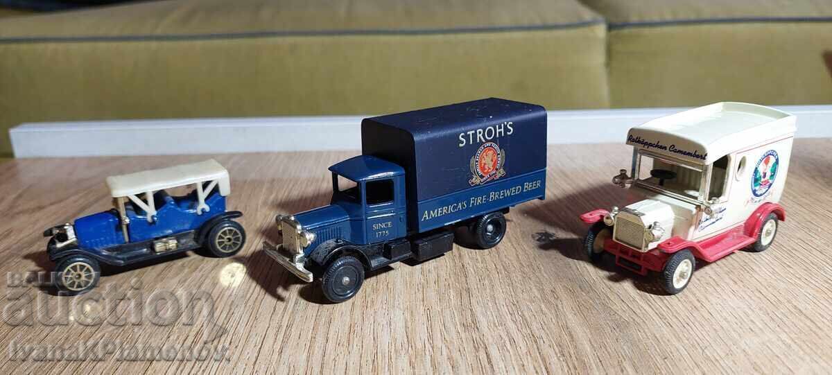 Μεταλλικά αυτοκινητάκια για συλλέκτες, 3 τεμάχια, άριστα Μεταλλικά αυτοκινητάκια για συλλέκτες, 3 τεμάχια, άριστα