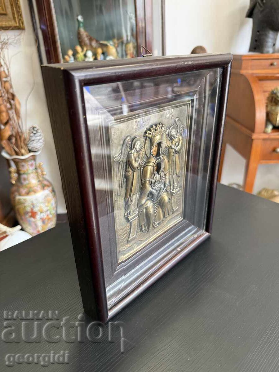 Livrarea Icoană argintată ortodoxă Maica Domnului pe tron. №7878