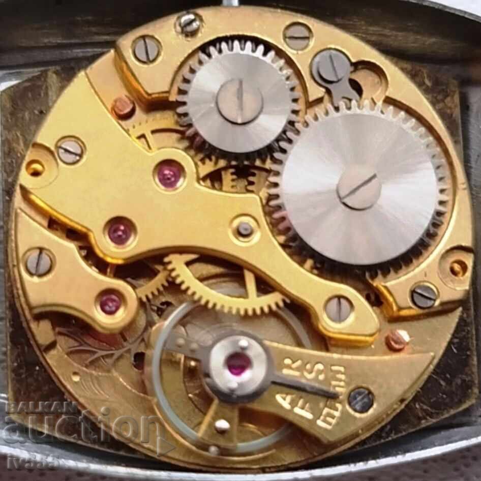 Доставка на ПРОДАВАМ РЪЧЕН ШВЕЙЦАРСКИ МЕХАНИЧЕН ЧАСОВНИК - DUGENA FESTA