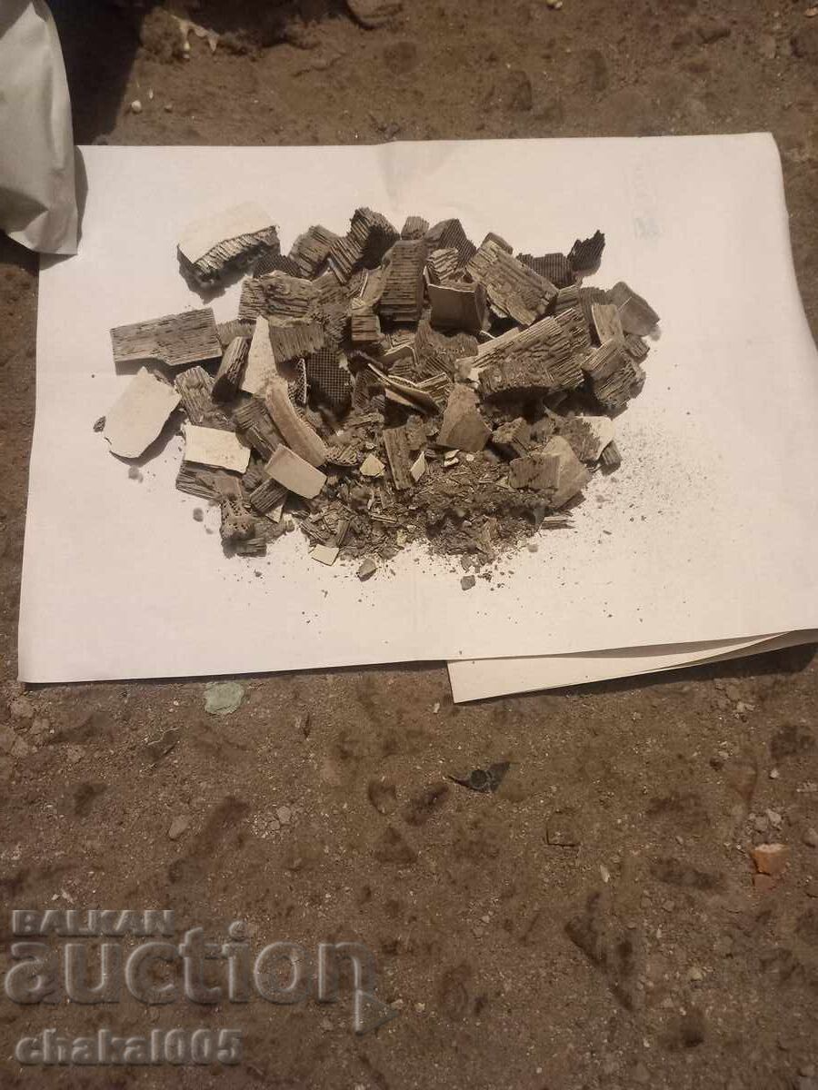 Resturi de catalizator