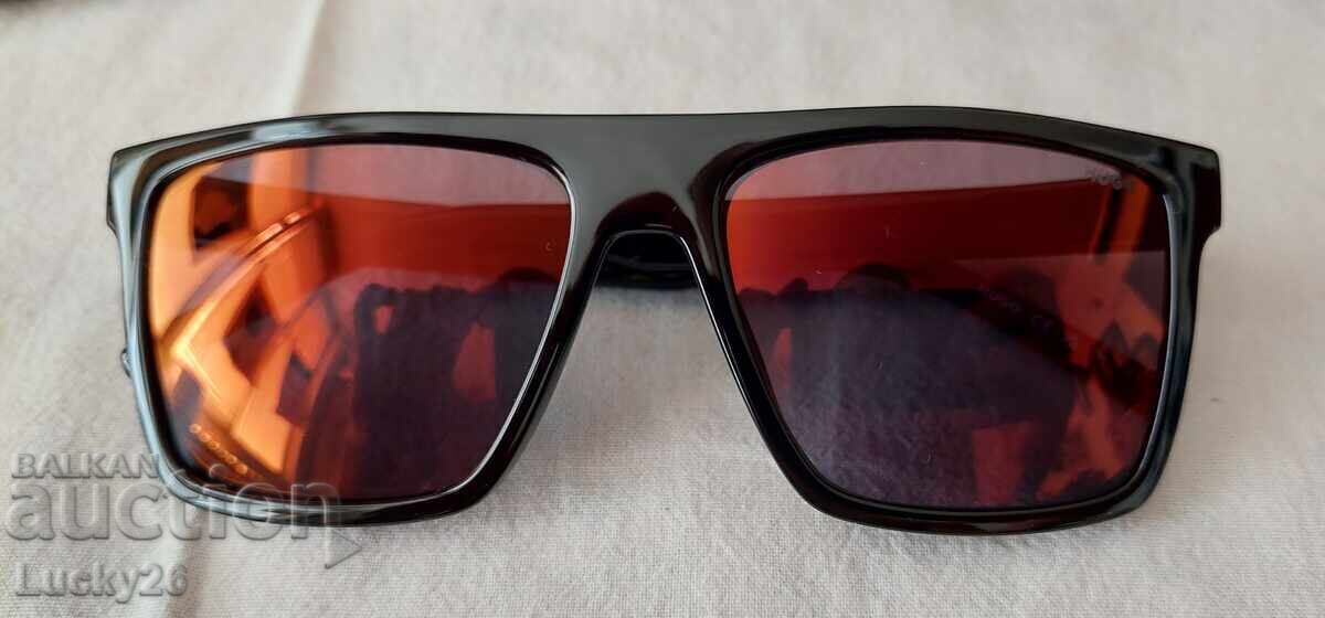 BOSS γυαλιά ηλίου μαύρο σκελετό - σαν καινούργια με τιμή € 75.00 | 146.69 BGN