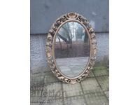 Μεγάλο παλιό βουλγαρικό καθρέφτη