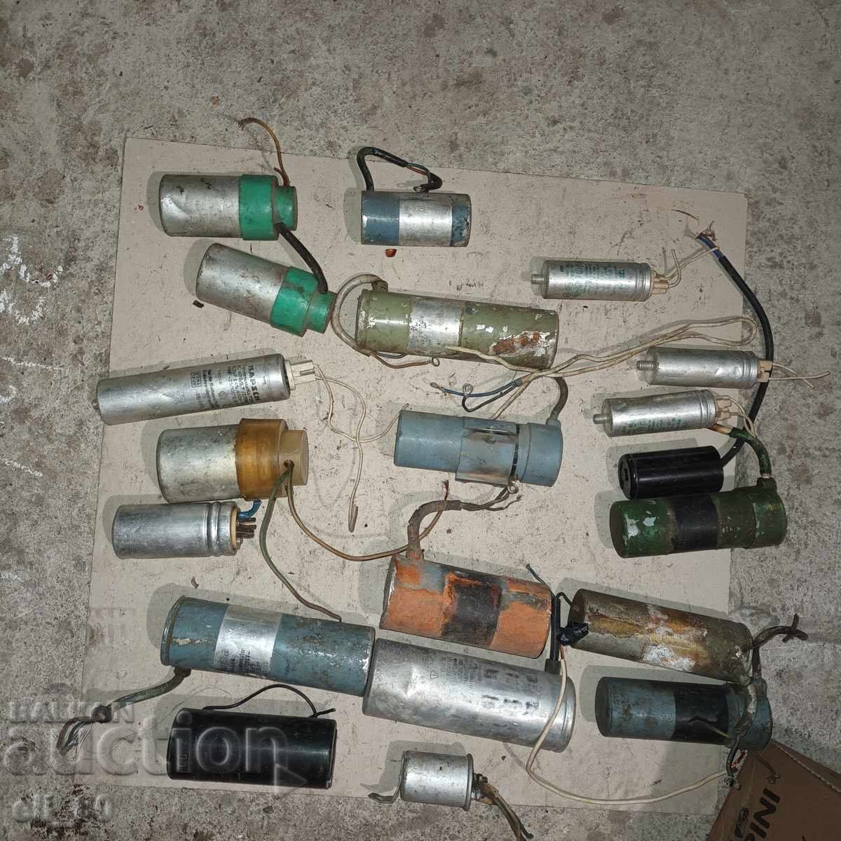 Μεγάλη παρτίδα πυκνωτών για ηλεκτρικούς κινητήρες με τιμή € 10.00 | 19.56 BGN