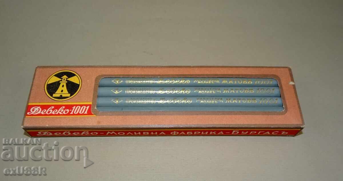 30 de creioane vechi Deveko Burgas, cutie