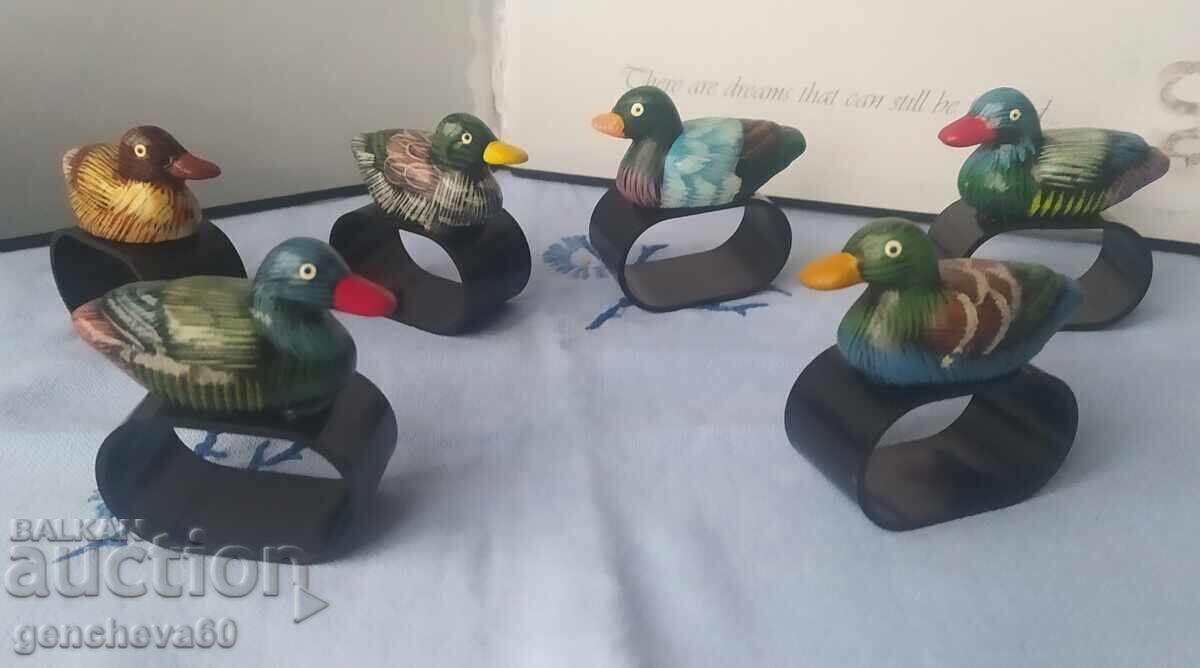 Set of 7 napkin rings and vintage linen towels with price € 35.00 | 68.45 BGN Set of 7 napkin rings and vintage linen towels with price € 35.00 | 68.45 BGN