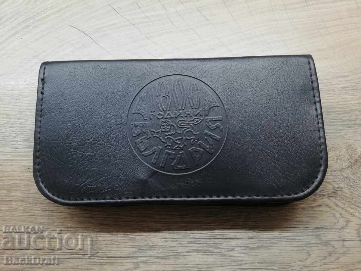 Licitație Set de tacâmuri turistice sociale 1300 de ani Bulgaria Licitație Set de tacâmuri turistice sociale 1300 de ani Bulgaria