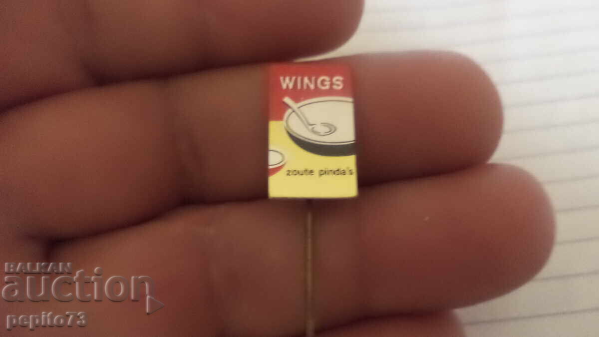 Значка рекламна ,Wings,марка ядки