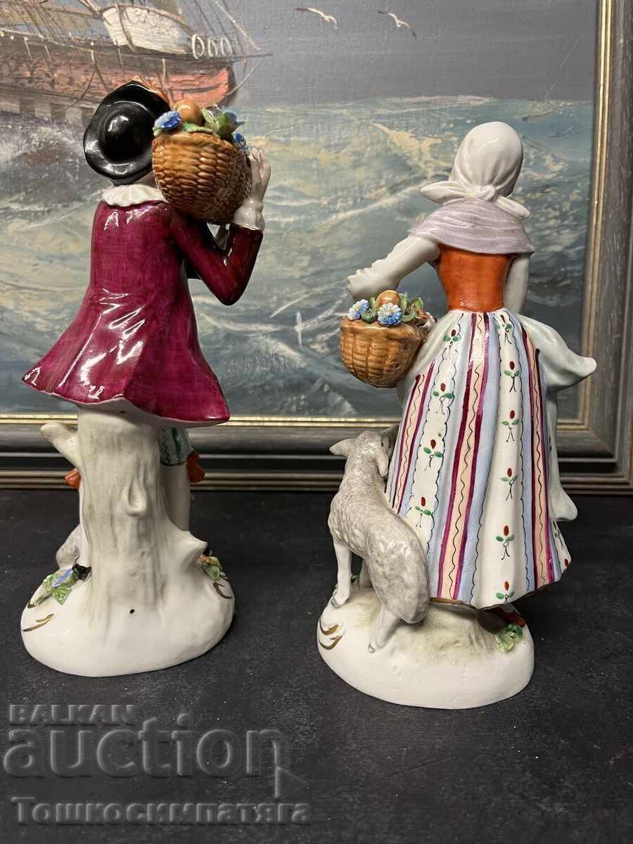 Figurine din porțelan Sitzendorf, Germania, 1920 cu preț € 150.00 | 293.38 BGN