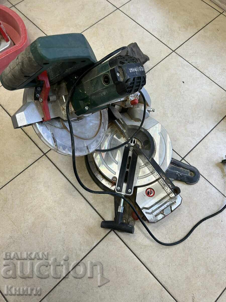 Mașină de tăiat cu masă KS 216 M Lasercut - Metabo cu preț € 80.00 | 156.47 BGN