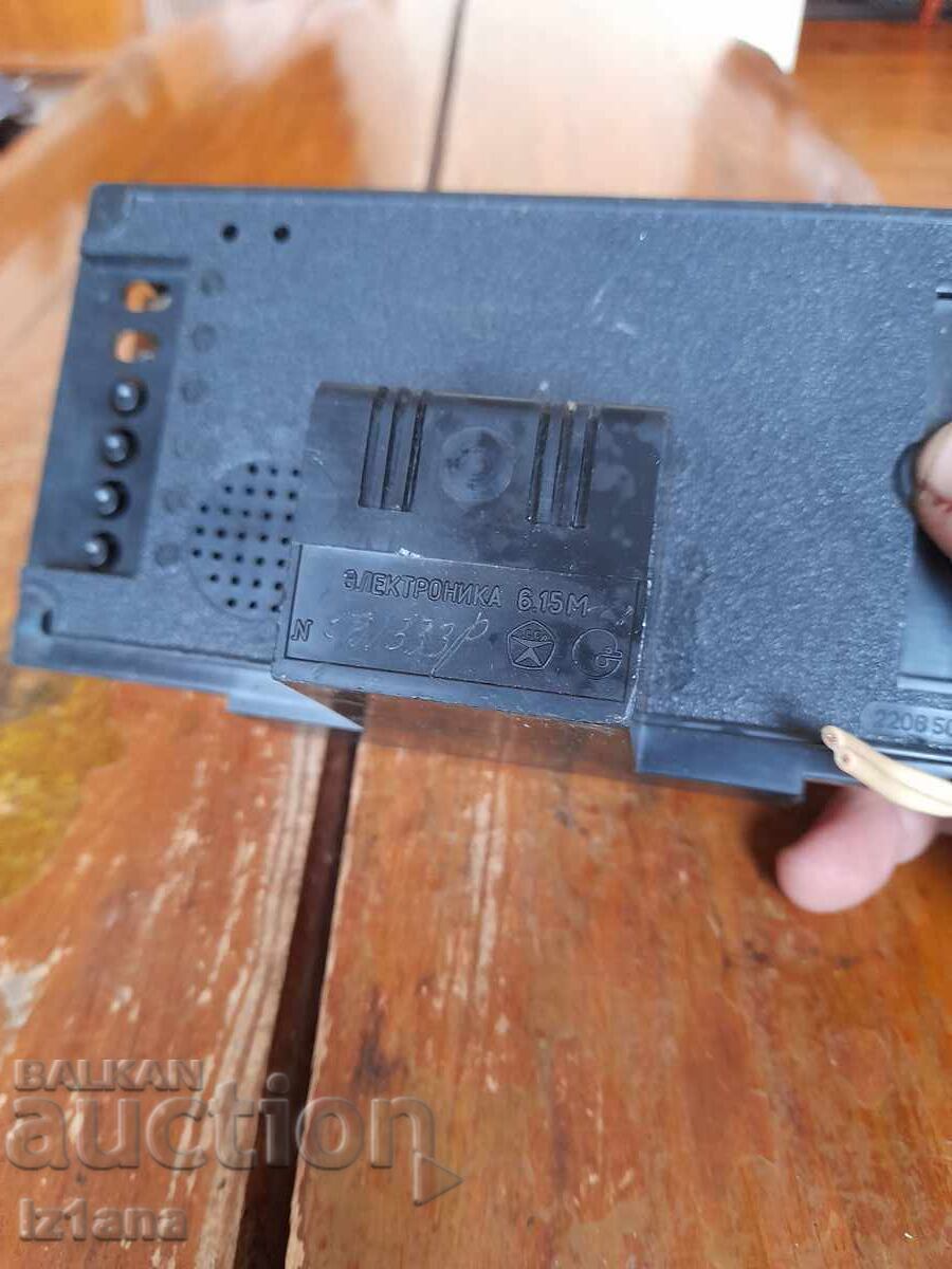 Παράδοση Παλιό ρολόι Electronics 6,15M
