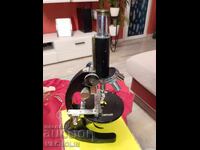 Microscop vechi