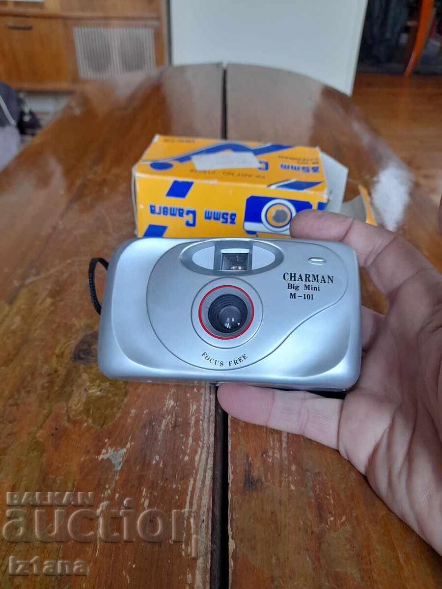 Auction  Old Charman M-101 camera