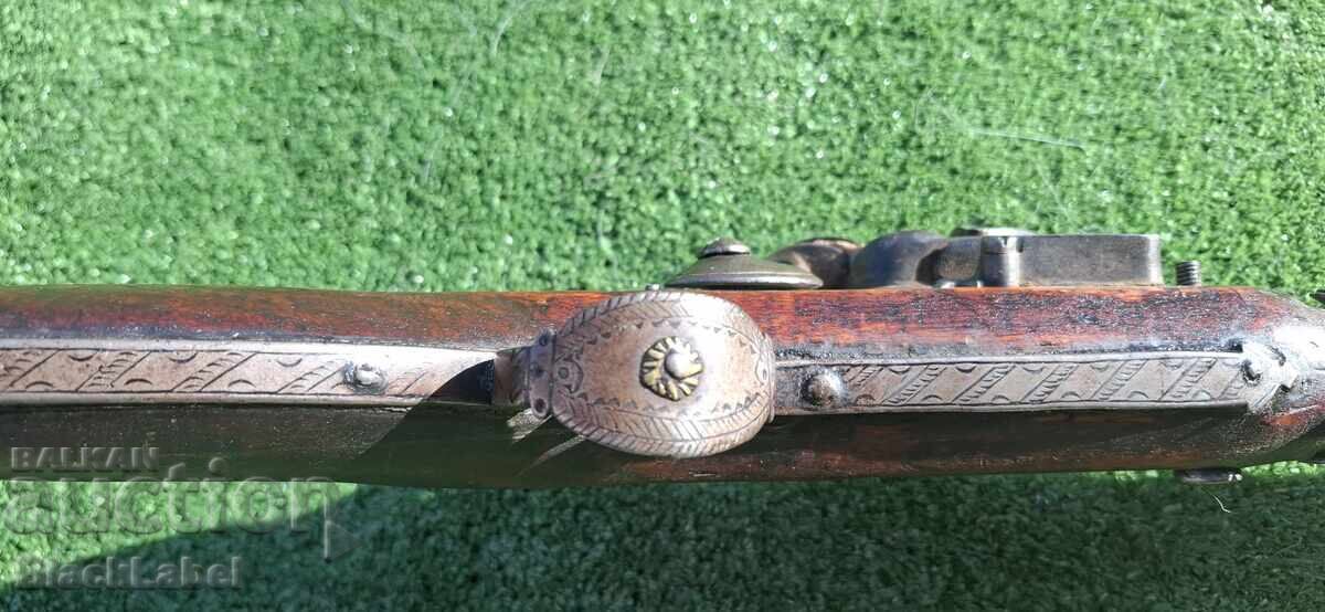 Δημοπρασία Κρημνέφιο μουσκέτο