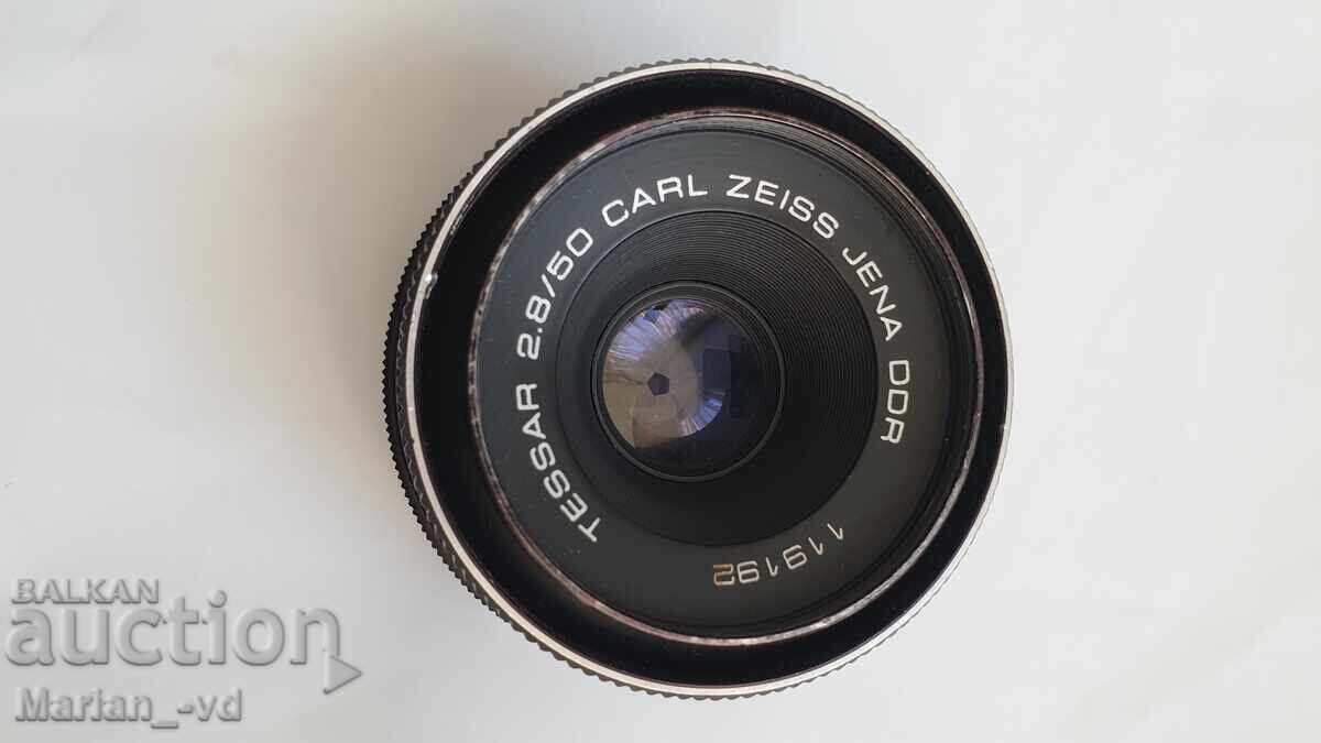 Obiectiv Tessar 2,8/50 mm. Carl Zeiss Jena Obiectiv Tessar 2,8/50 mm. Carl Zeiss Jena