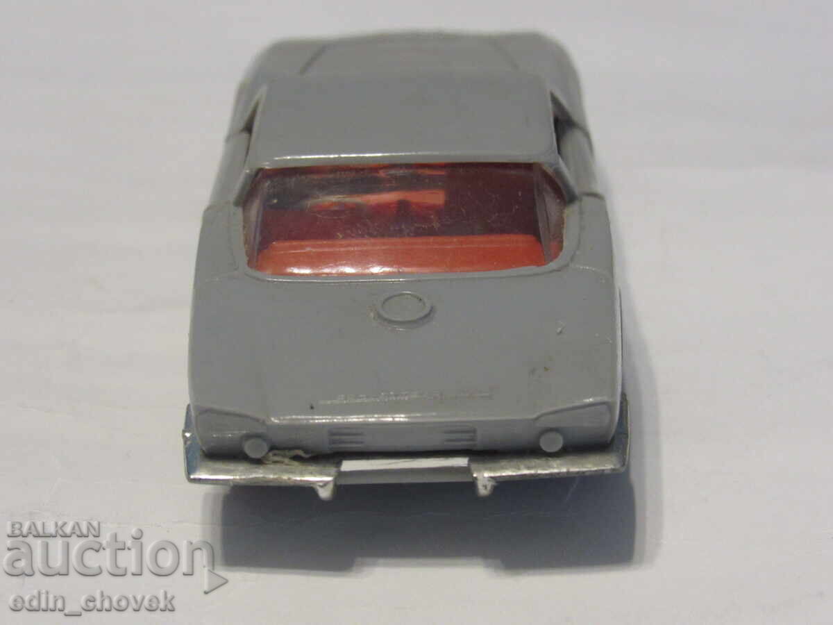 Livrarea 1/43 URSS SSSR Chevrolet Rondine sots