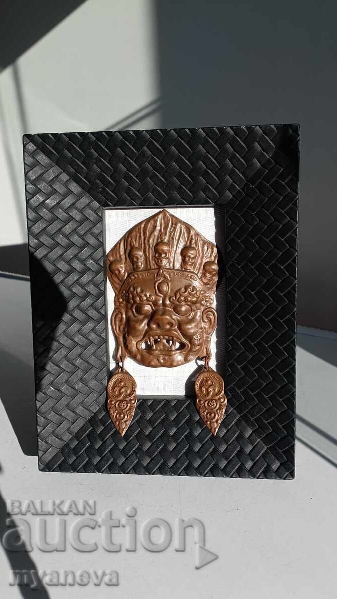 Masca tibetană, amuletă a unei zeități mitologice, protectoare