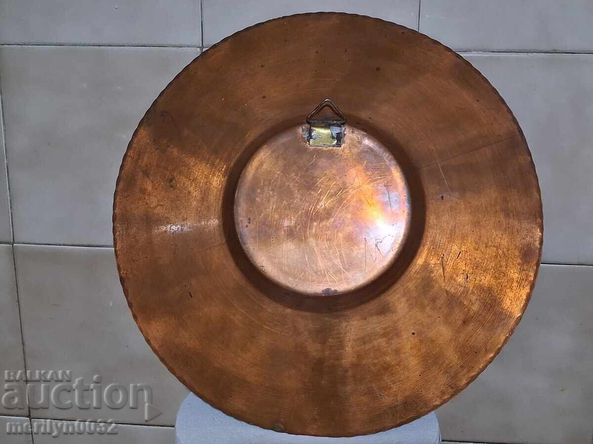 Farfurie jubiliară de cupru Nationale Volks Armee anii '70 RDG DDR cu preț € 123.92 | 242.37 BGN Farfurie jubiliară de cupru Nationale Volks Armee anii '70 RDG DDR cu preț € 123.92 | 242.37 BGN