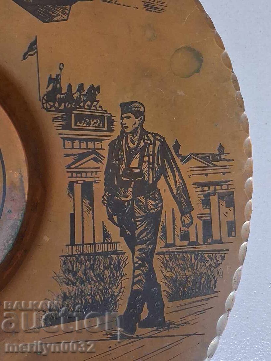 Farfurie jubiliară de cupru Nationale Volks Armee anii '70 RDG DDR - 6 Farfurie jubiliară de cupru Nationale Volks Armee anii '70 RDG DDR - 6