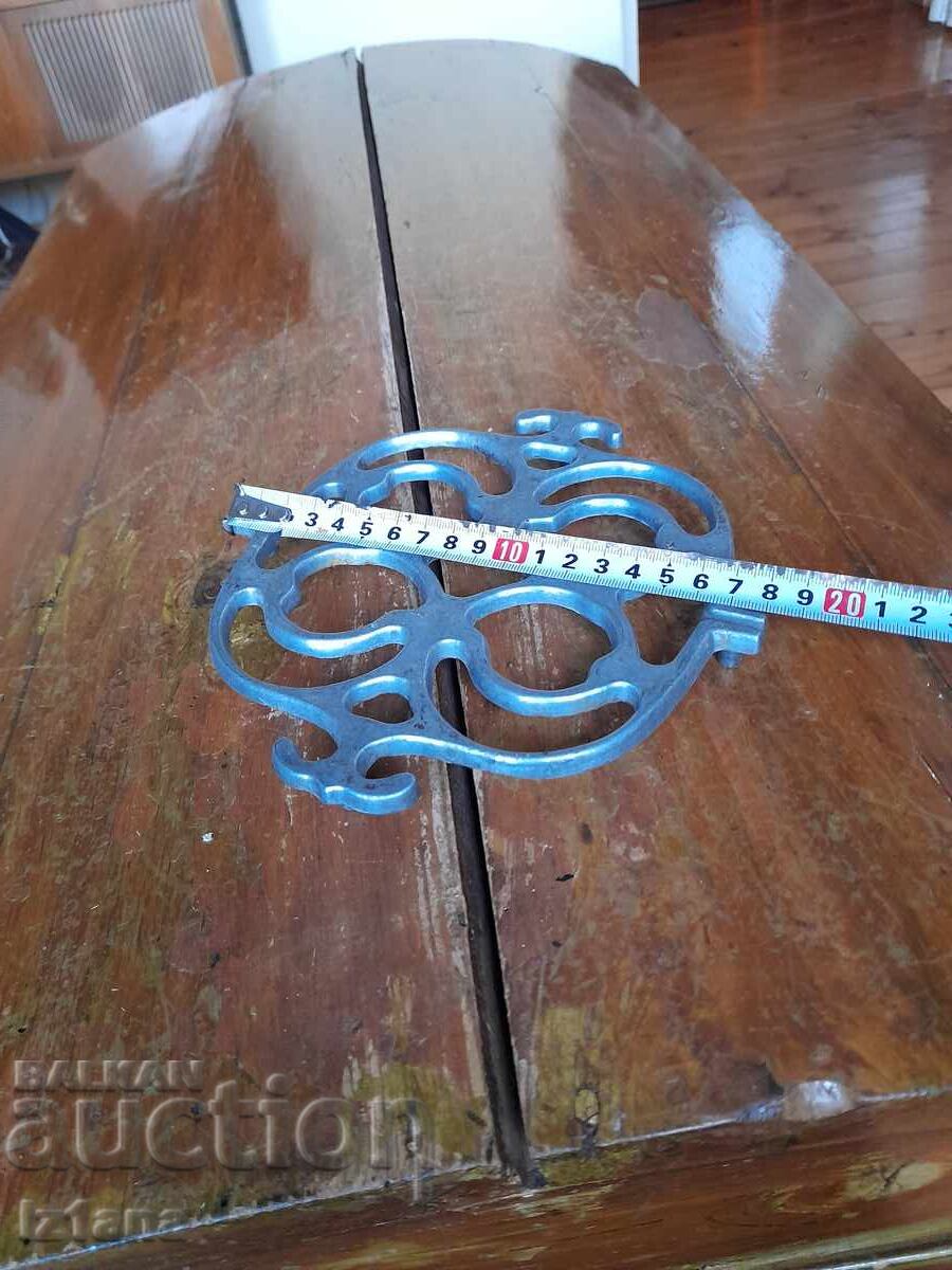 Old rack for warm objects with price € 16.00 | 31.29 BGN