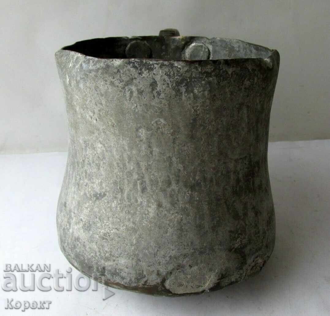 Delivery of RARE! Antique primitive hand-forged copper teapot 17th/18th century