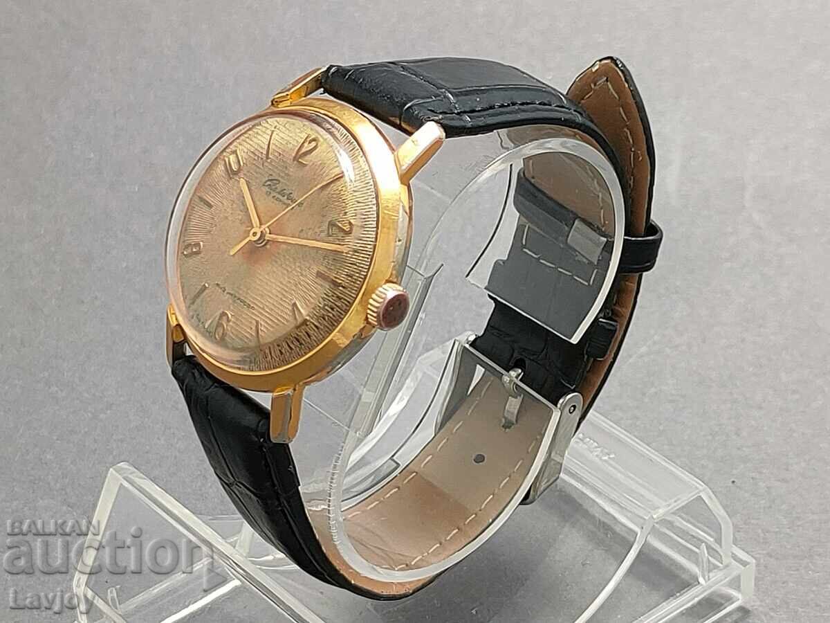 Παράδοση Ρολόι χειρός Στολίτσνιε 1ΜΤΣΖ im Κίροβα Επιχρυσωμένο Au 20