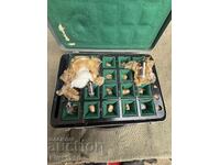 Куфарче със радио лампи