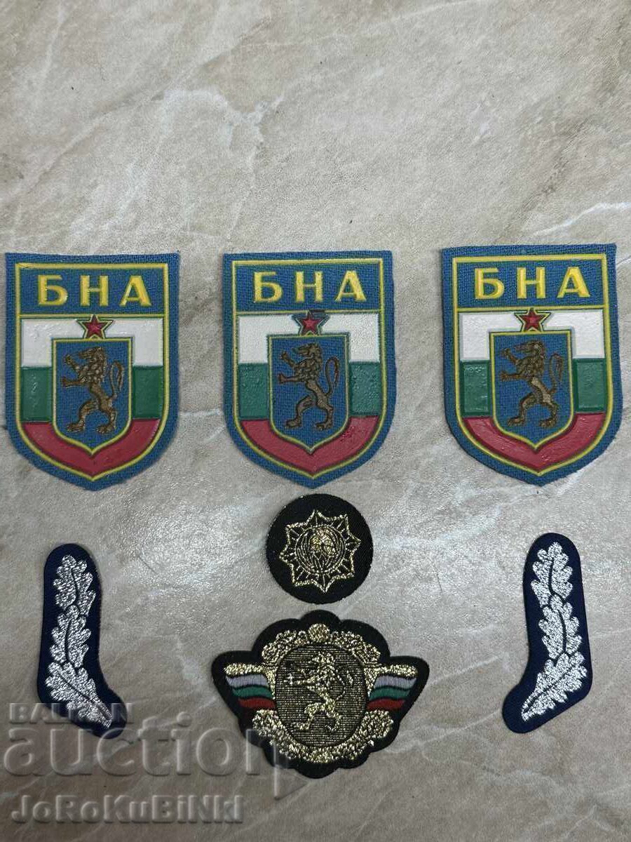 ΠΑΡΤΙΔΑ Εμβλήματα και Κουμπώματα— 7 τεμάχια