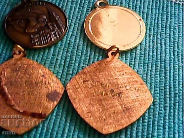 Licitație Lot de medalii sportive