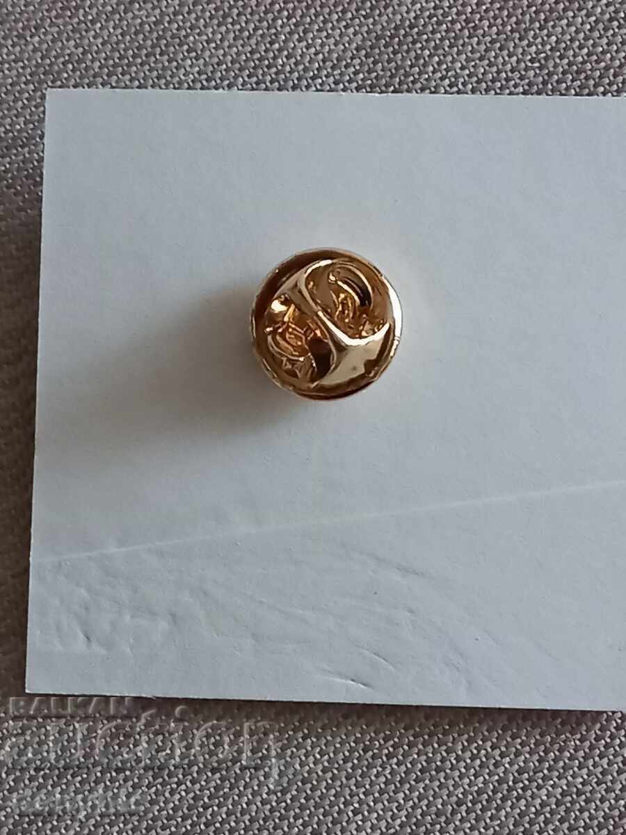 Insigna - Comitetul Olimpic din Liechtenstein - Milano 2026 email cu preț € 6.00 | 11.73 BGN