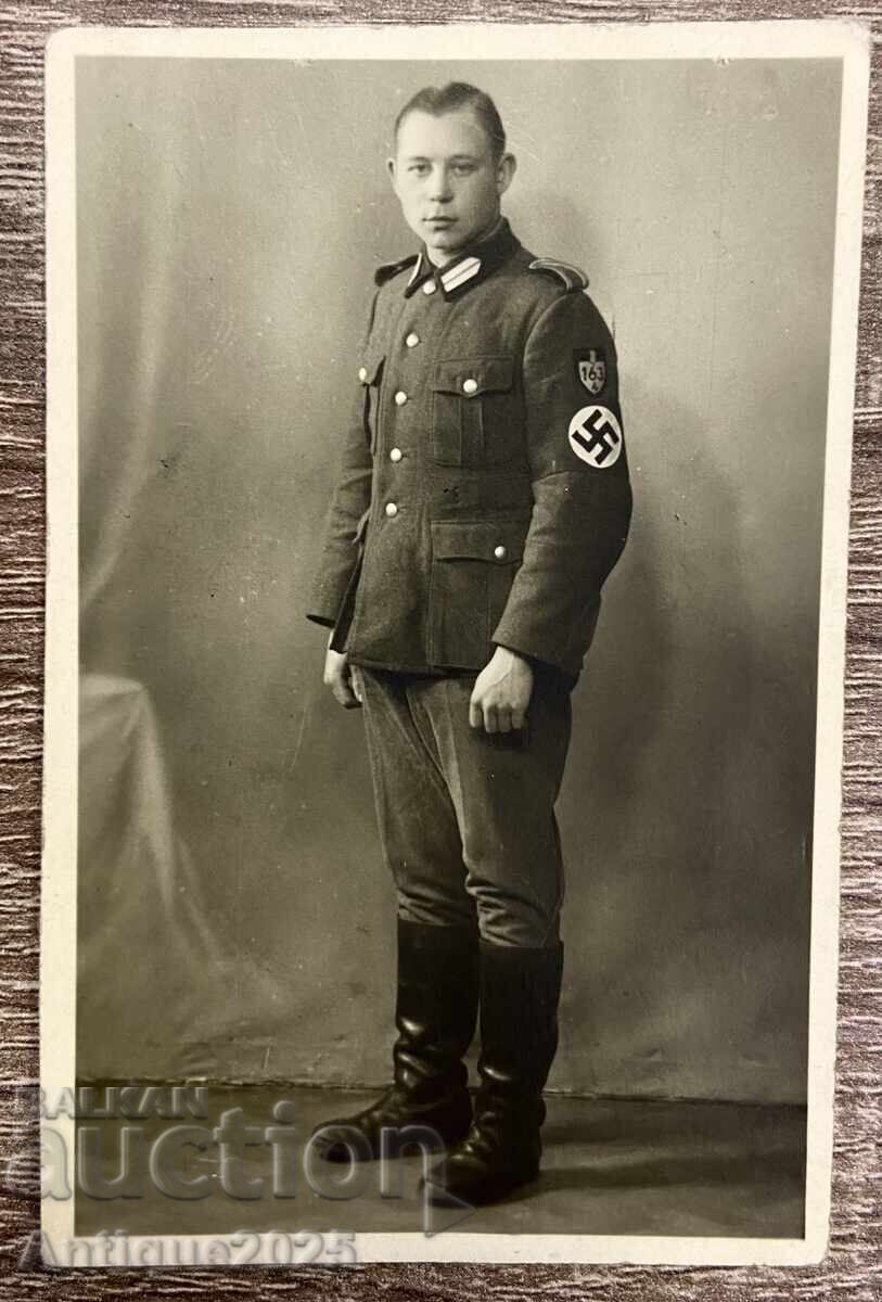 Fotografie vintage originală a unui soldat din Al Treilea Reich Fotografie vintage originală a unui soldat din Al Treilea Reich