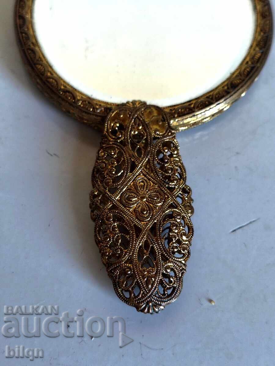 Страхотно Старо Позлатено Филигранено Огледалце с цена € 21.98 | 42.99 лв.