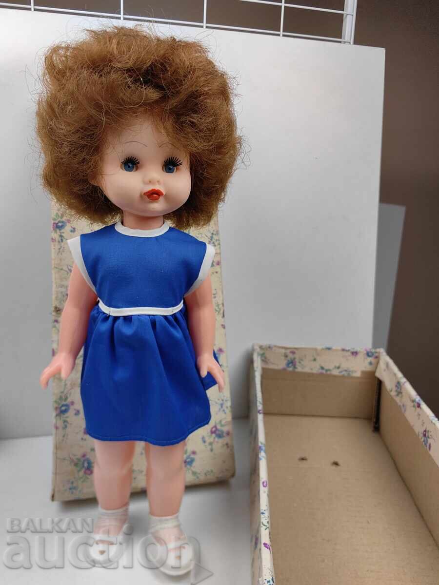 NEVIANA MARE NEFOLOSITĂ PĂPUȘĂ SOCIALISTĂ JUCĂRIE PENTRU COPII CUTIE cu preț € 76.69 | 149.99 BGN NEVIANA MARE NEFOLOSITĂ PĂPUȘĂ SOCIALISTĂ JUCĂRIE PENTRU COPII CUTIE cu preț € 76.69 | 149.99 BGN