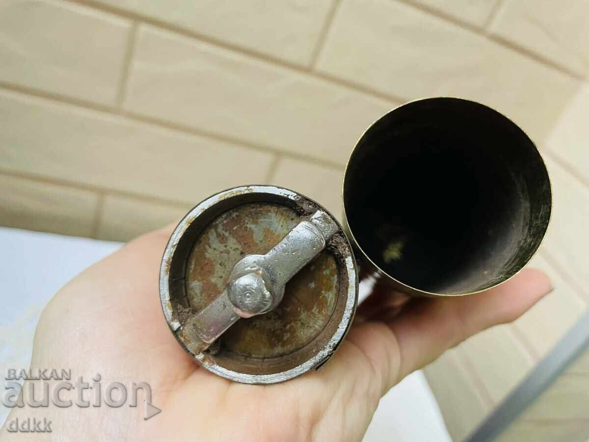 Râșniță de alamă din Albania - 7