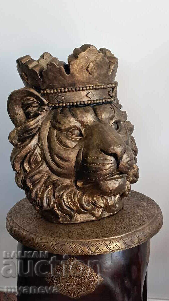 Lion with a crown, sculpture, symbol of strength and confidence with price € 90.00 | 176.03 BGN